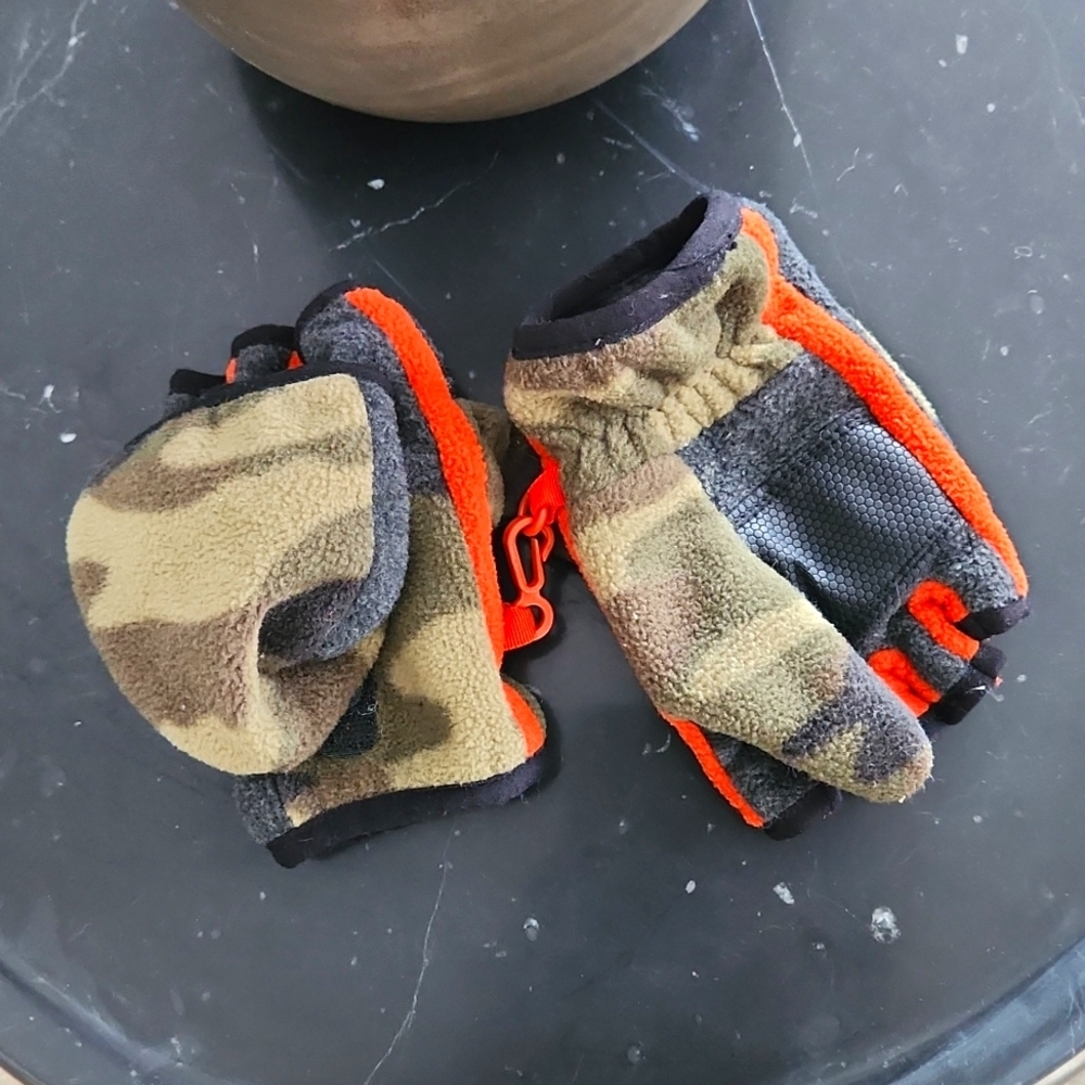 GAP Convertible Fleece Gloves